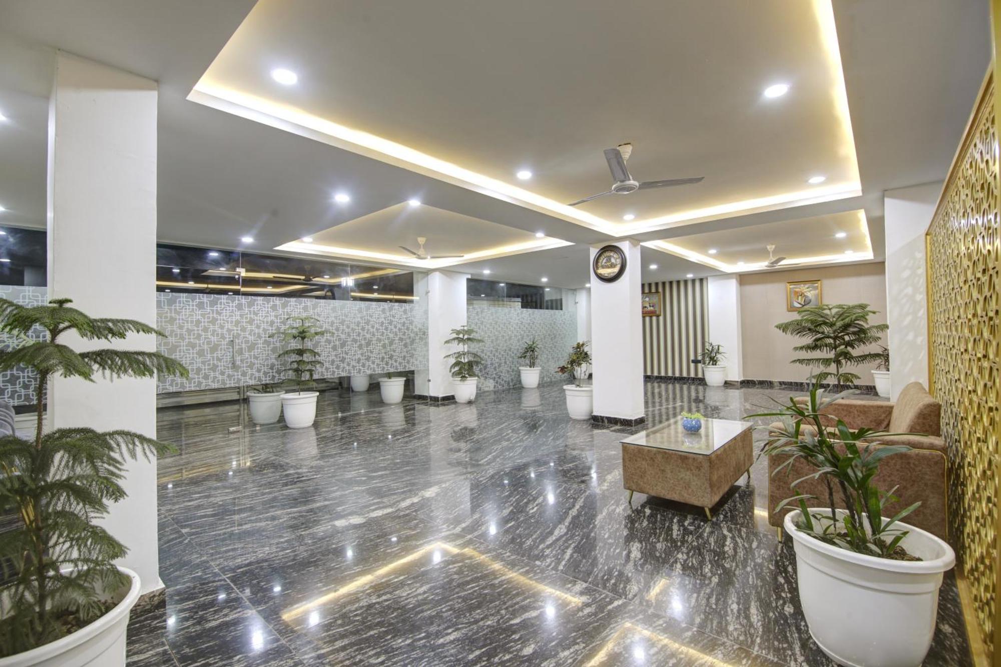 Limewood Stay - Millennium Huda City Center Gurgaon Zewnętrze zdjęcie