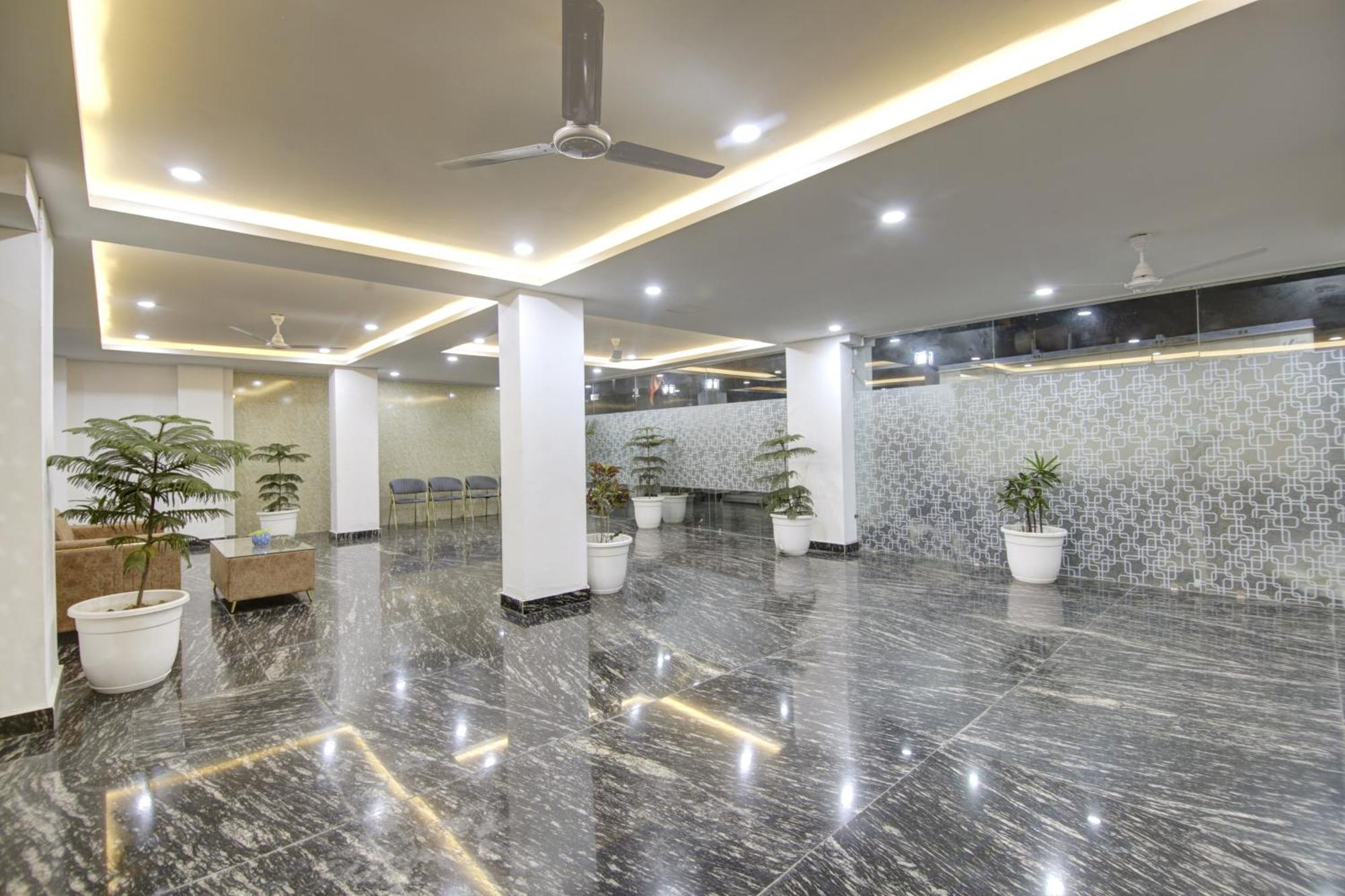 Limewood Stay - Millennium Huda City Center Gurgaon Zewnętrze zdjęcie
