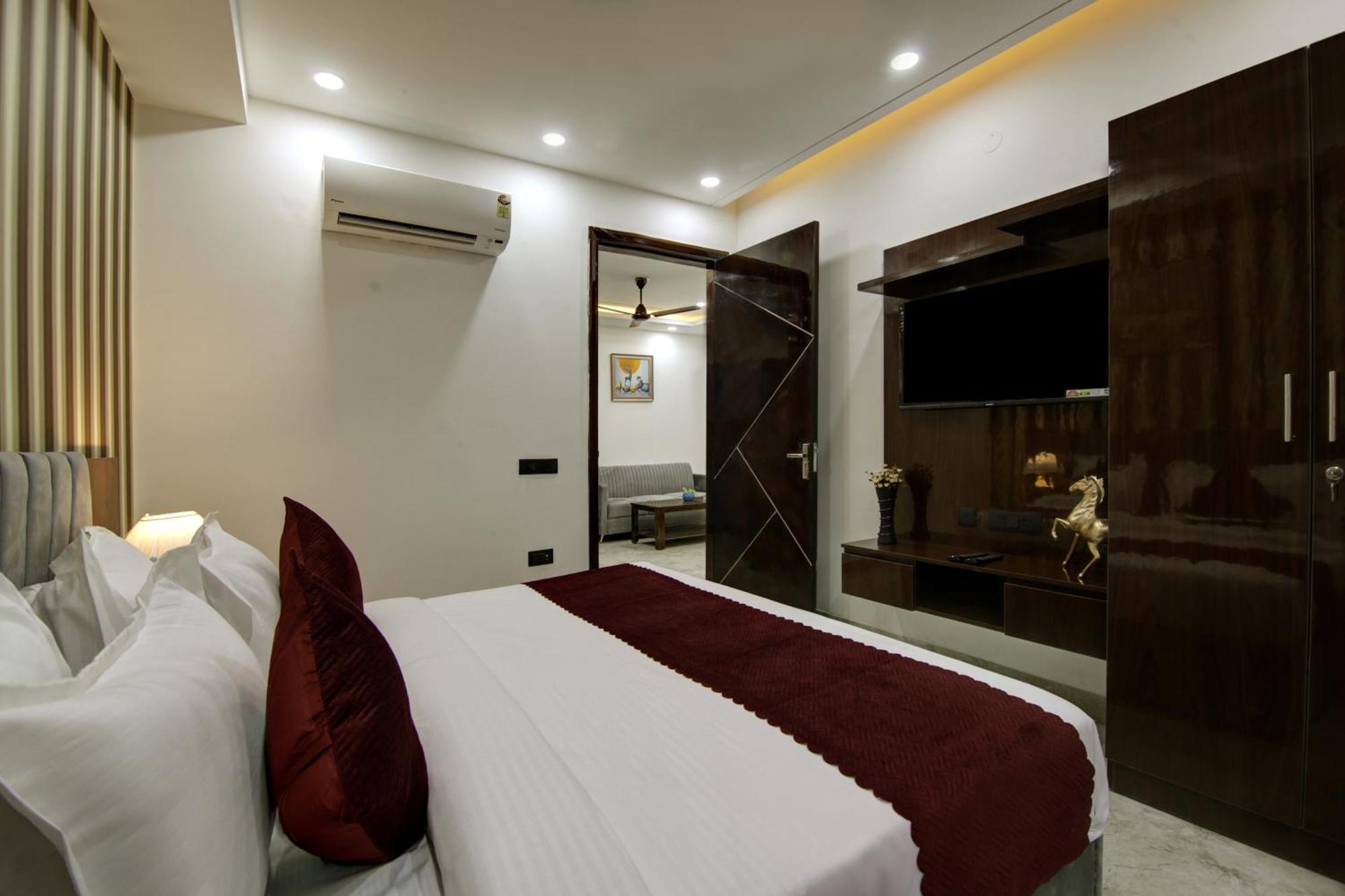 Limewood Stay - Millennium Huda City Center Gurgaon Zewnętrze zdjęcie