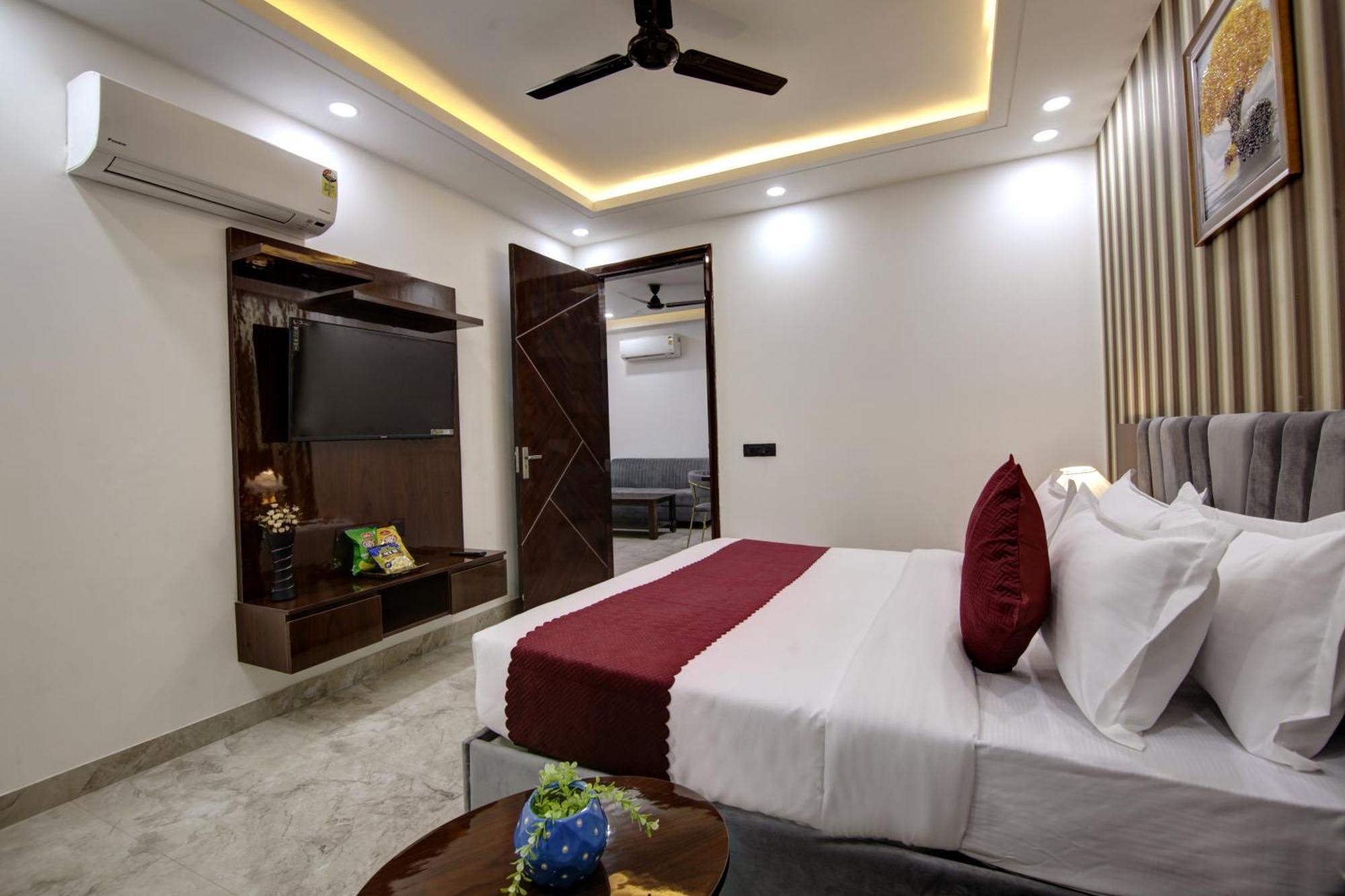 Limewood Stay - Millennium Huda City Center Gurgaon Zewnętrze zdjęcie