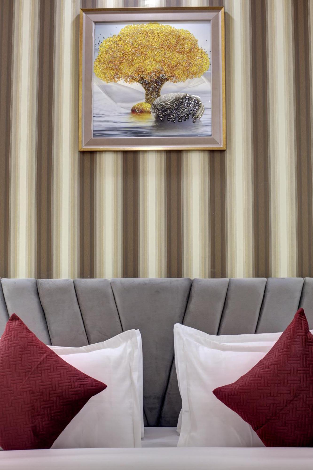 Limewood Stay - Millennium Huda City Center Gurgaon Zewnętrze zdjęcie