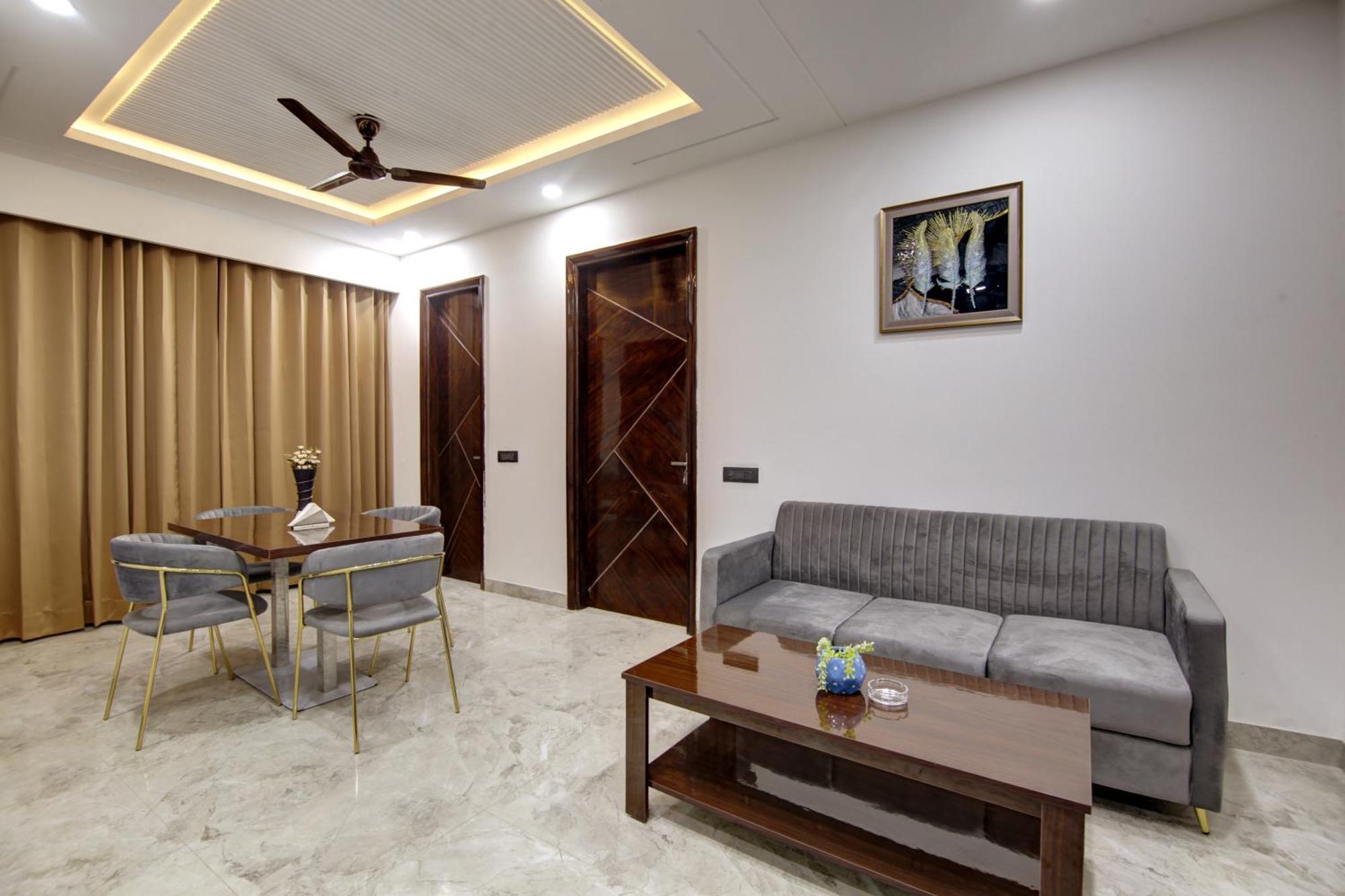Limewood Stay - Millennium Huda City Center Gurgaon Zewnętrze zdjęcie