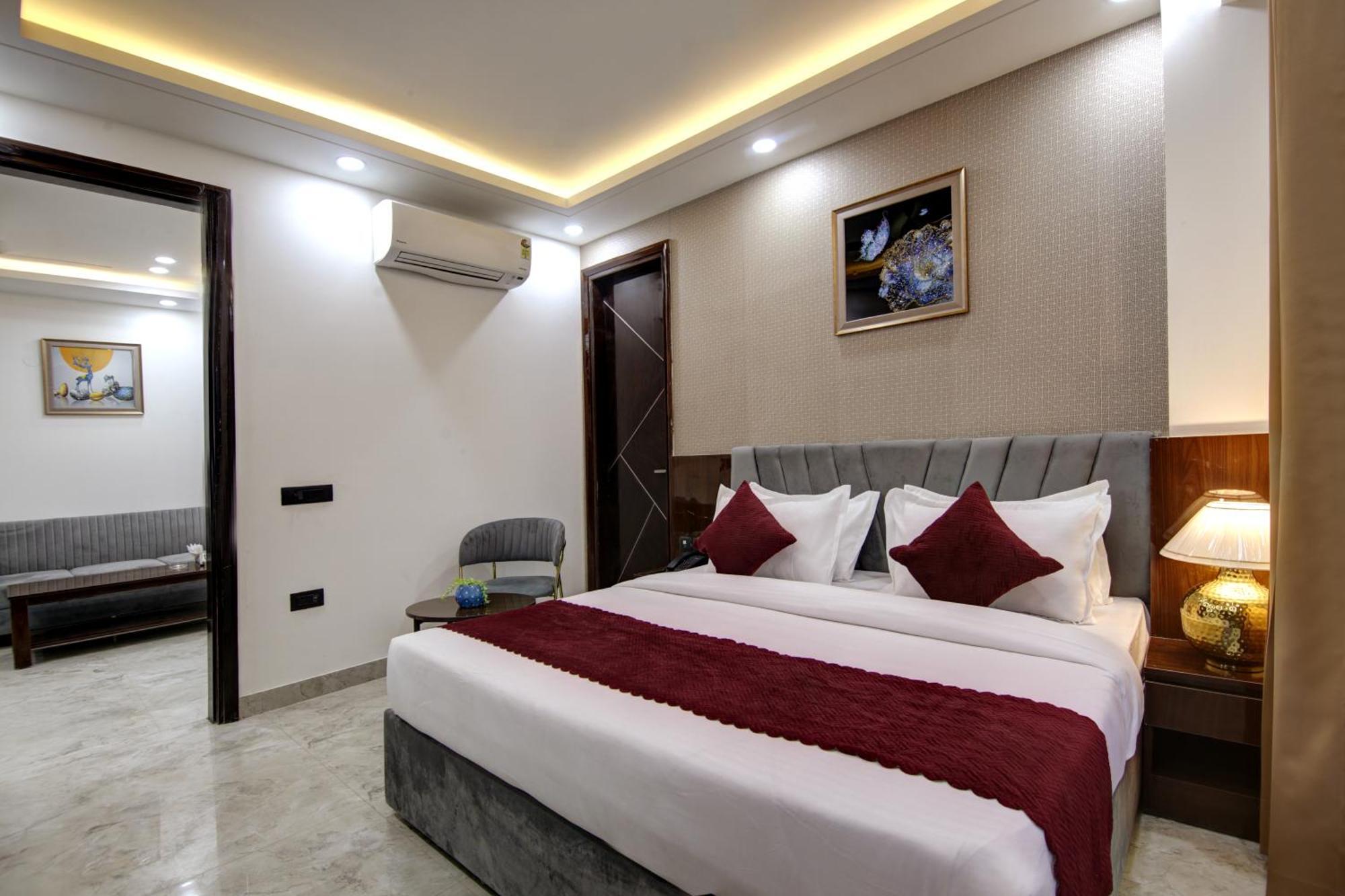 Limewood Stay - Millennium Huda City Center Gurgaon Zewnętrze zdjęcie