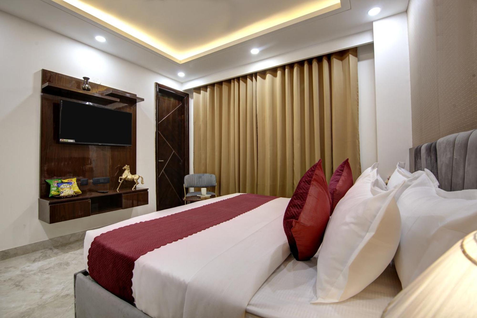 Limewood Stay - Millennium Huda City Center Gurgaon Zewnętrze zdjęcie