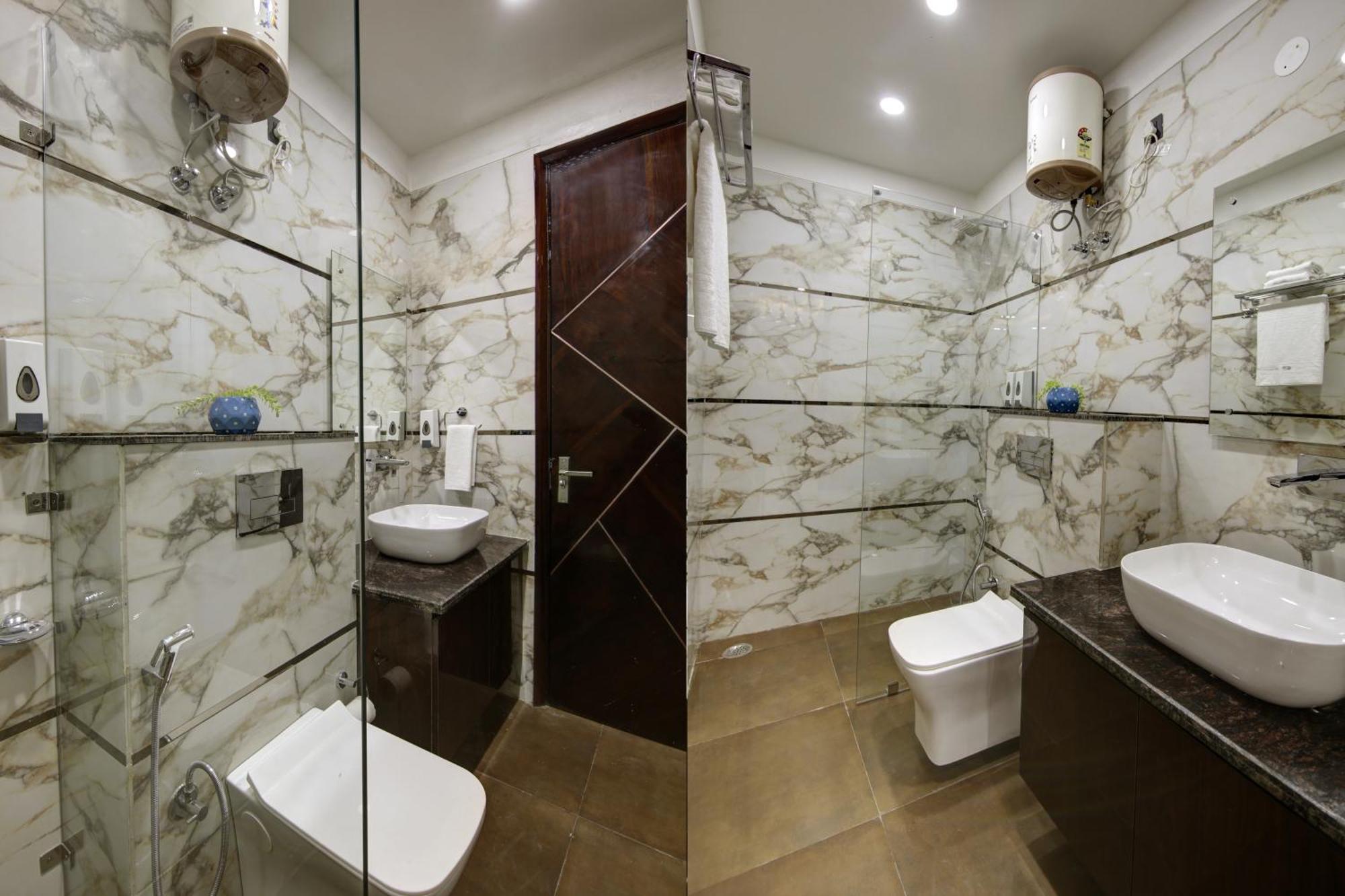 Limewood Stay - Millennium Huda City Center Gurgaon Zewnętrze zdjęcie